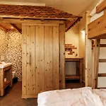 Guest house Gostilnica Orle - Sleeping In The Tower