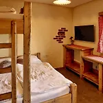 Gostilnica Orle - Sleeping In The Tower 3* Škofljica