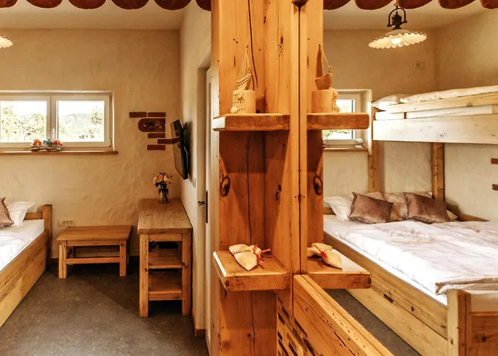 Gostilnica Orle - Sleeping In The Tower