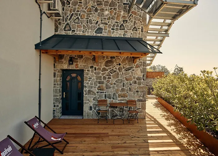 Gostilnica Orle - Sleeping In The Tower 3* Skofljica